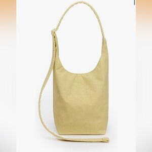 BAGGU small nylon sling bag - butter